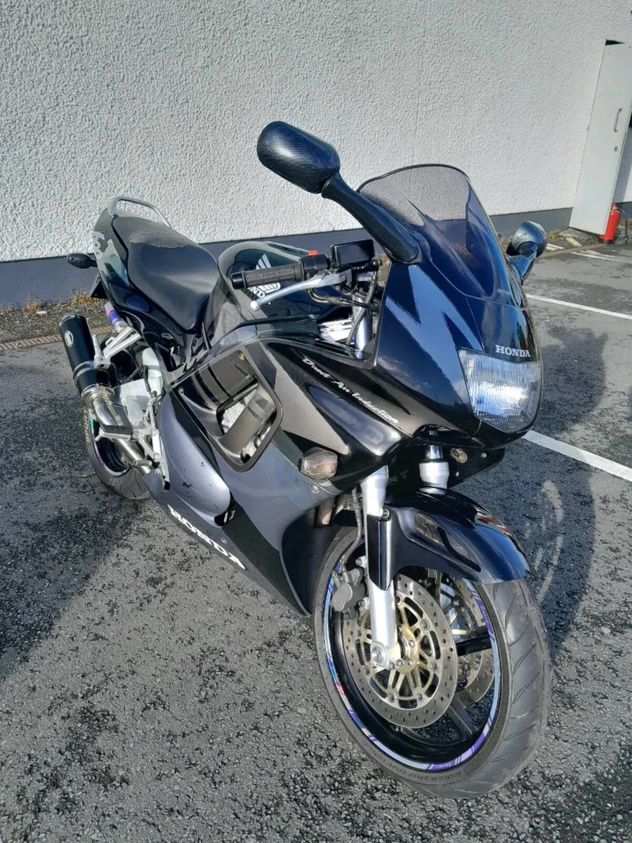 Honda Cbr 600 F3 1997 - Image 4