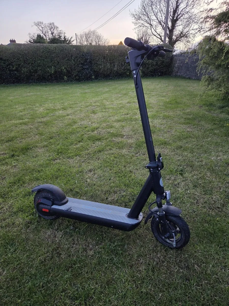 Escooter - Image 2