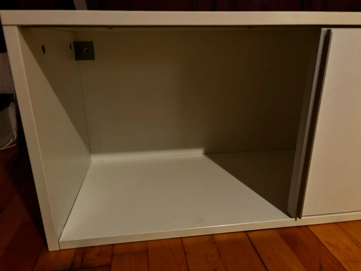 IKEA TV stand - Image 3