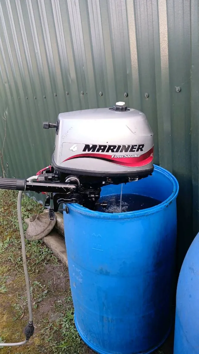 MARINER 4hp boat engine - Image 1