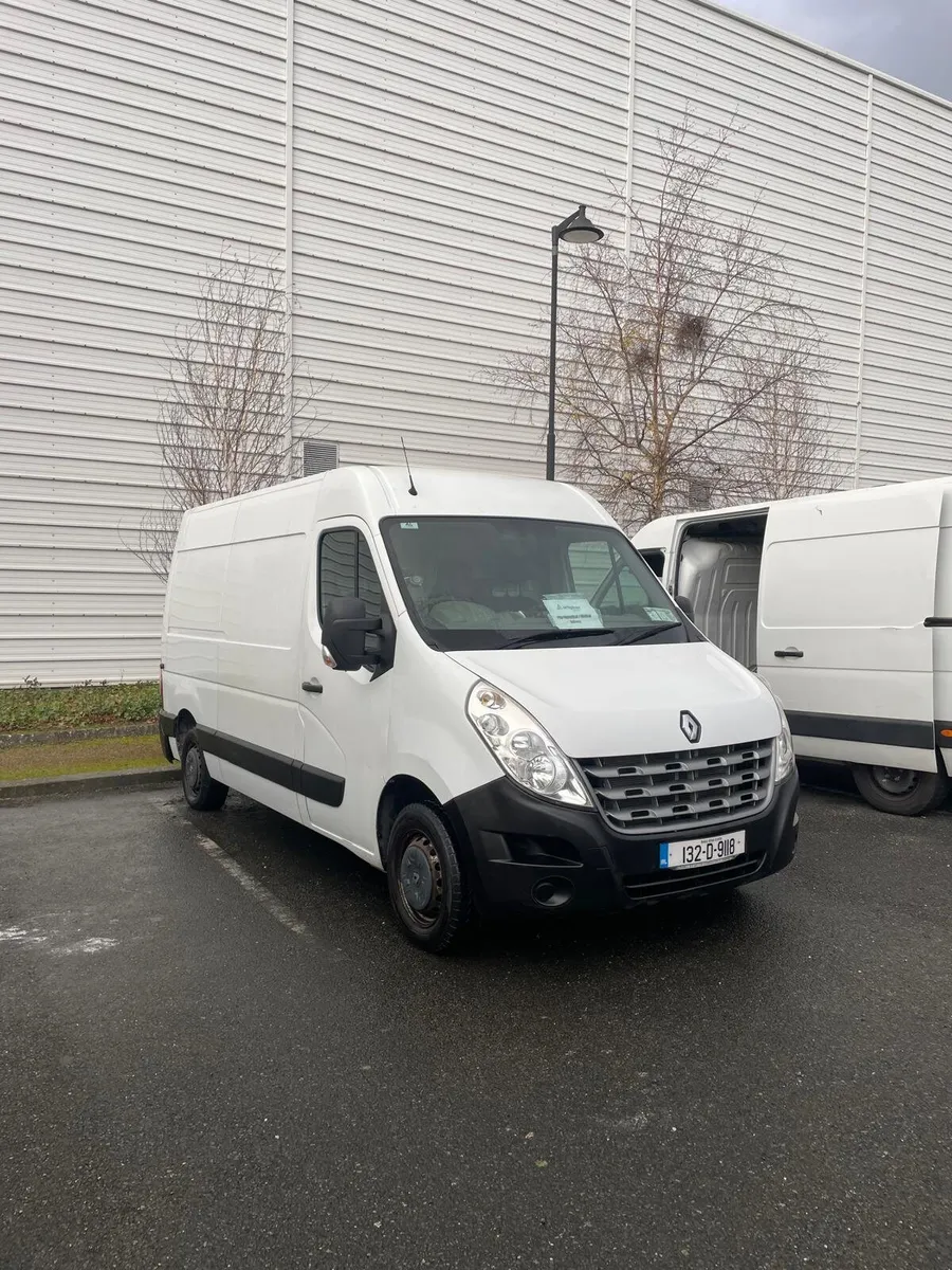 Renault Master - Image 1