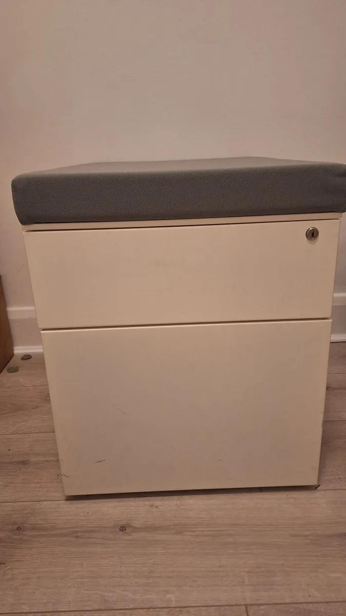 Locker/filing cabinet - Image 4