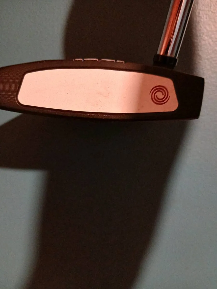 Odyssey putter - Image 1
