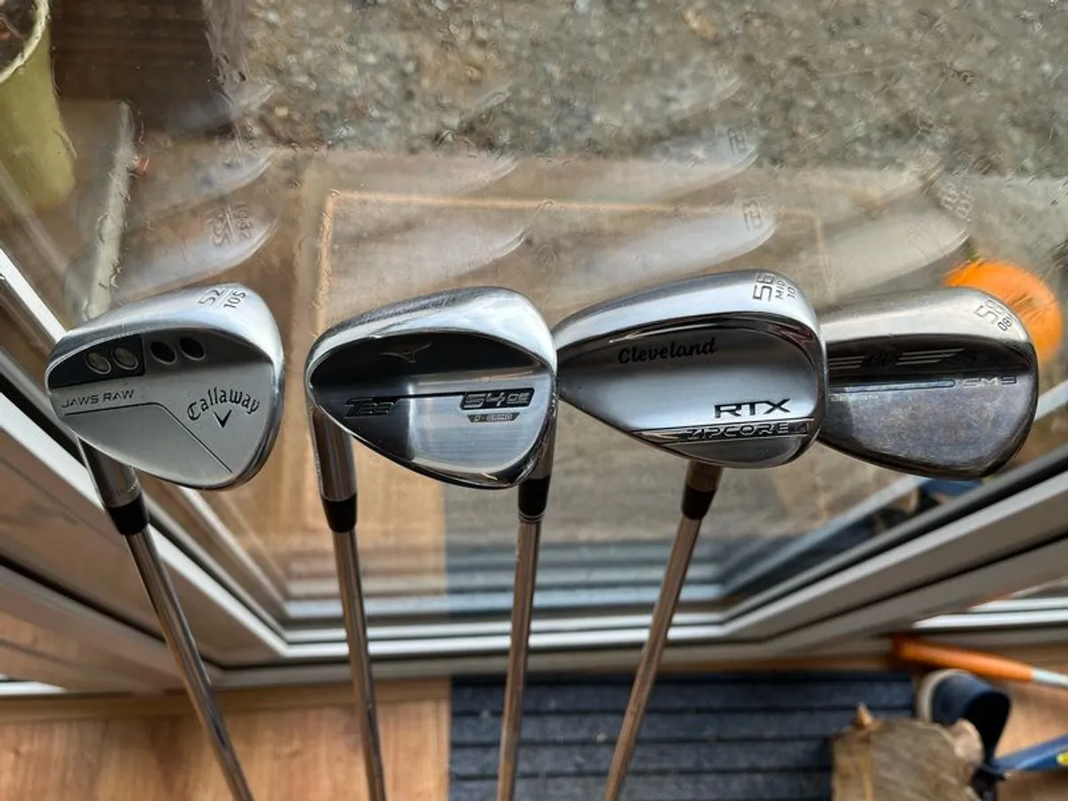 Left hand Wedges - Image 1