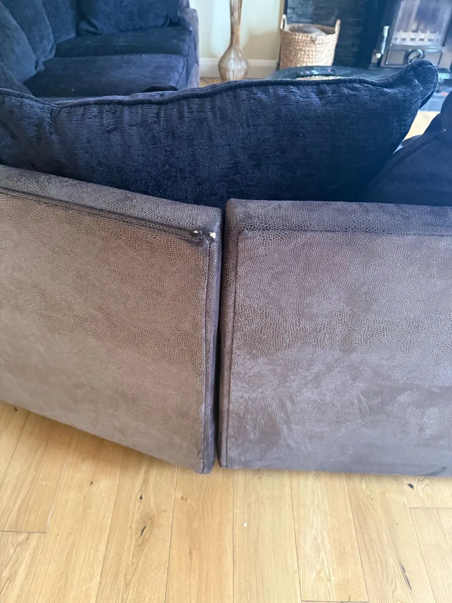 Sofa - Image 4