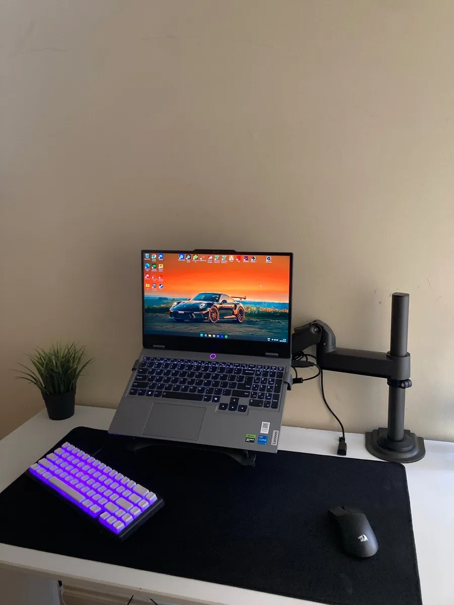 Gaming Laptop Lenovo Loq15 - Image 3