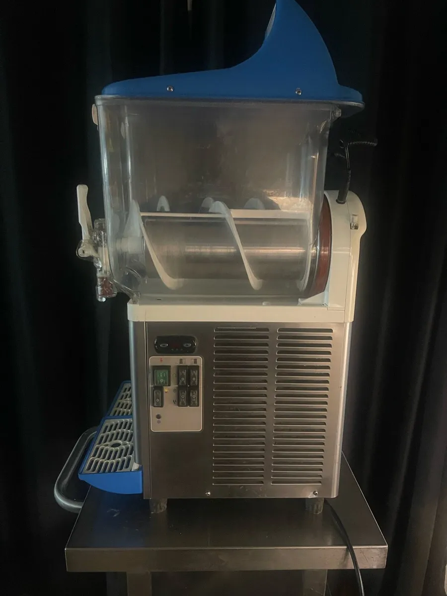 Slush Machine - Image 2