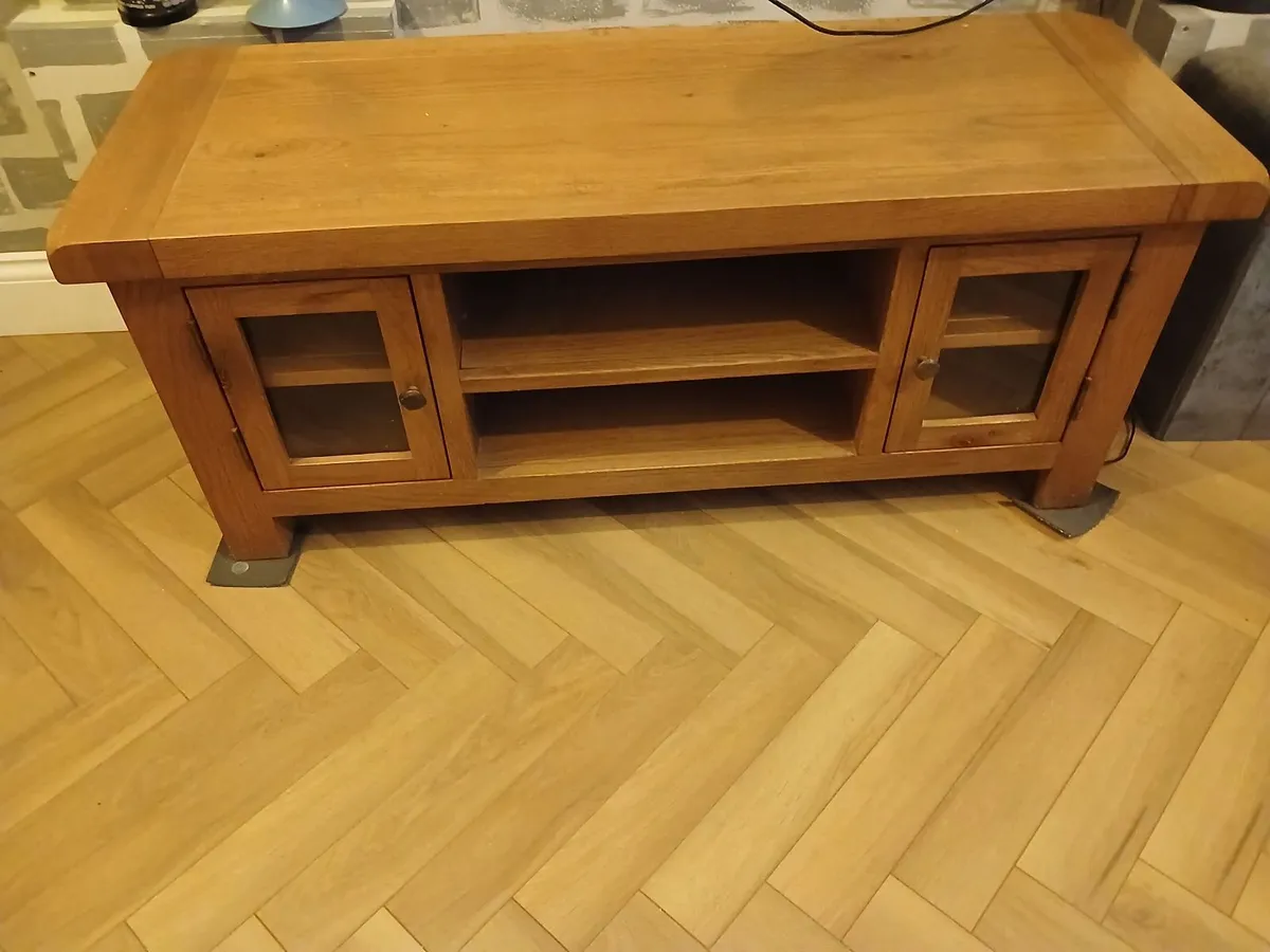 Tv  stand - Image 2