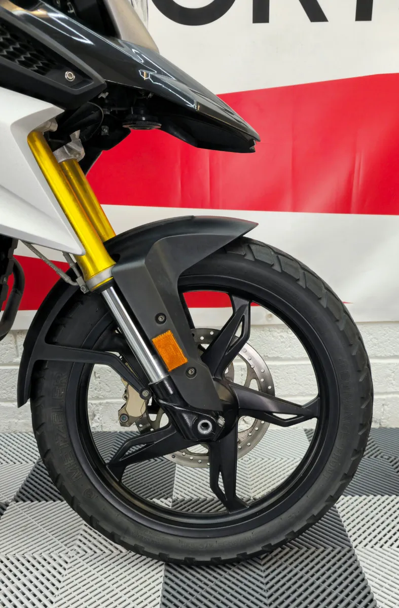 2018 BMW G310GS - Image 4