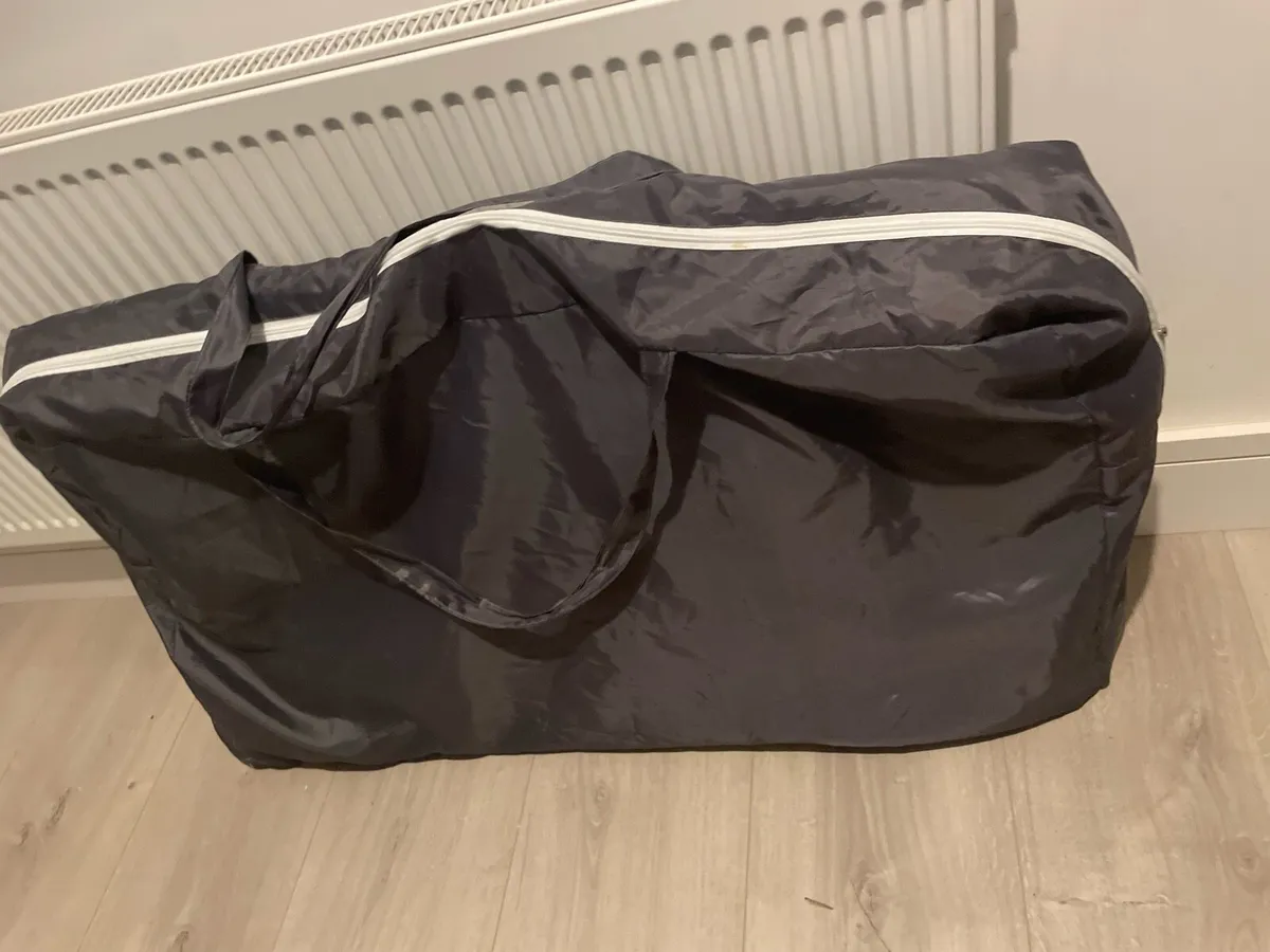 Babylo Co-Sleeper - Image 4