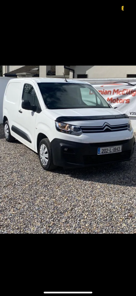 2020 CITREON BERLINGO - Image 1