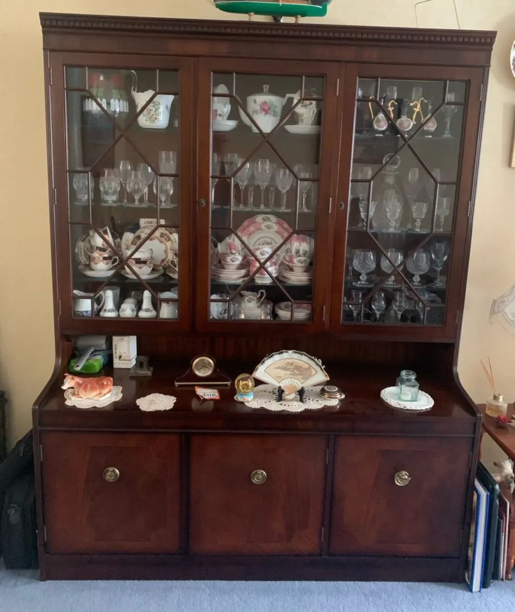 Mahogany Display Unit