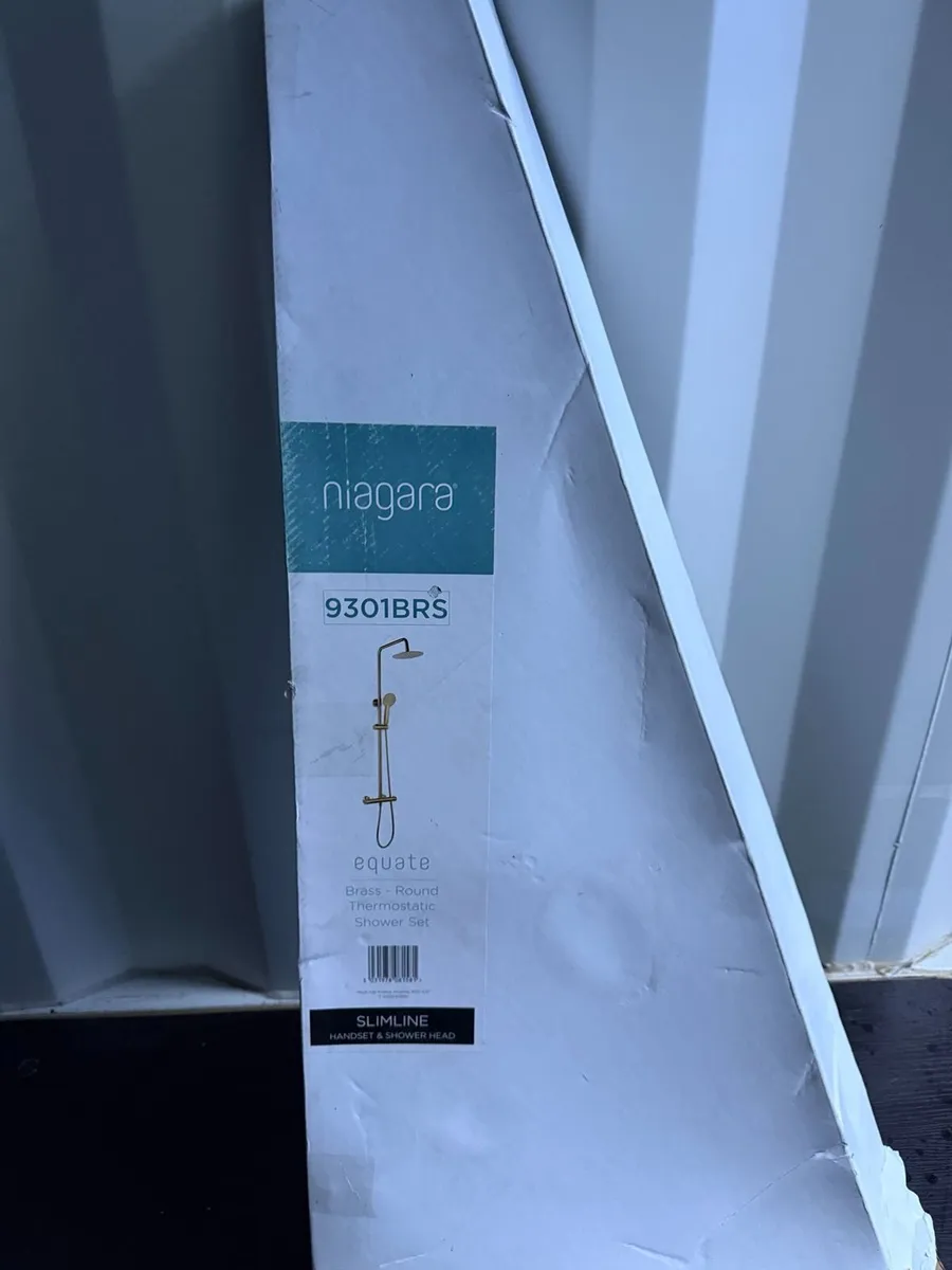 Shower Set Round with Thermo Valve | Brushed Brass - Image 3