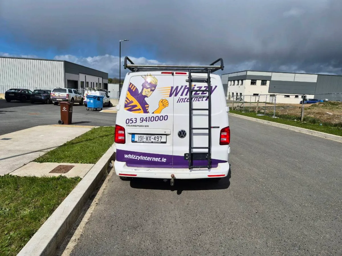 Vw Transporter 4Motion with Diff Lock - Image 2