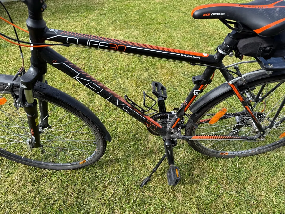 Kelly Cliff 30 Cycle - Image 4