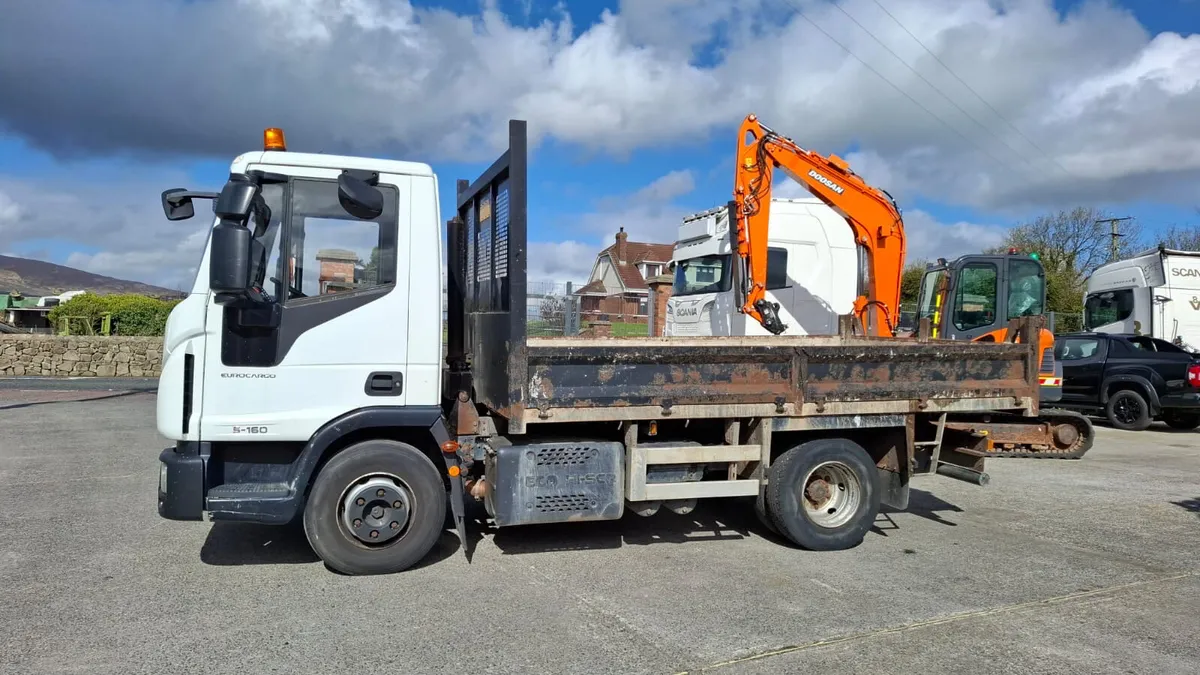 2017 Iveco 75E-150  tipper - Image 4