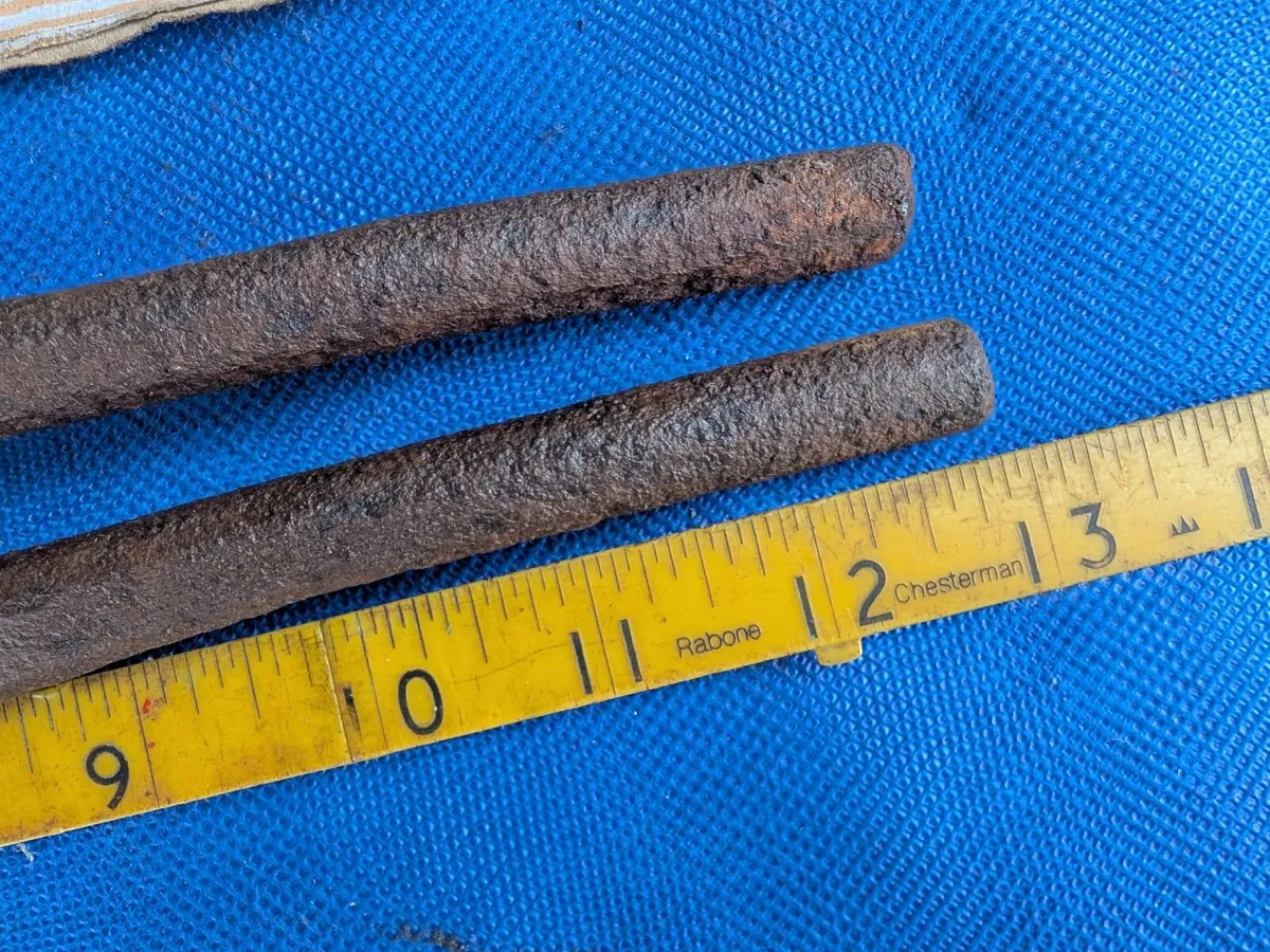 Blacksmiths Broad  Flat Tongs - Image 2