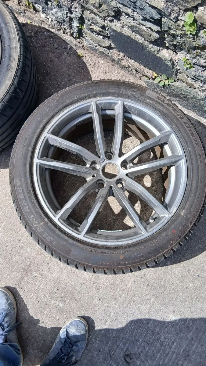 Bmw 662m 18" alloys - Image 2