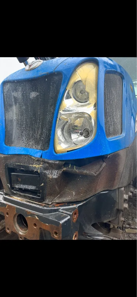 Bonnet For New Holland - Image 1
