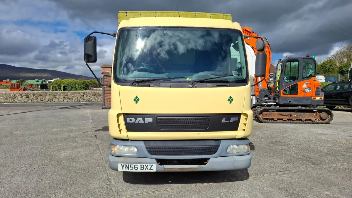 2007 Daf LF45 Cattle truck - Image 2