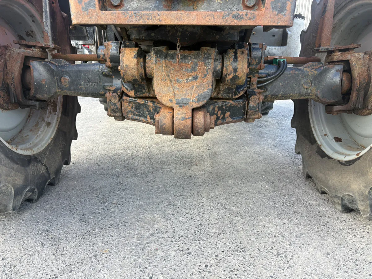 2007 Massey Ferguson 5470 - Image 3