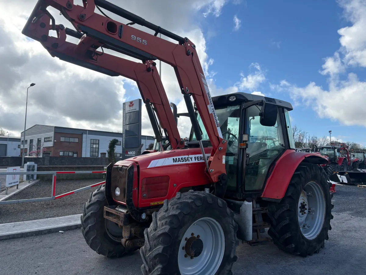 2007 Massey Ferguson 5470 - Image 2