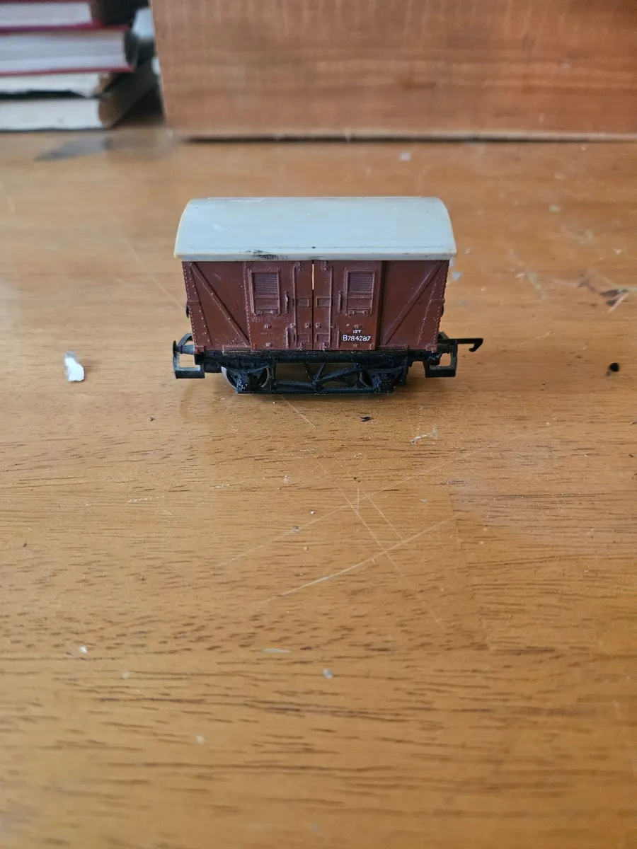 Hornby OO Gauge Wagon - Image 1