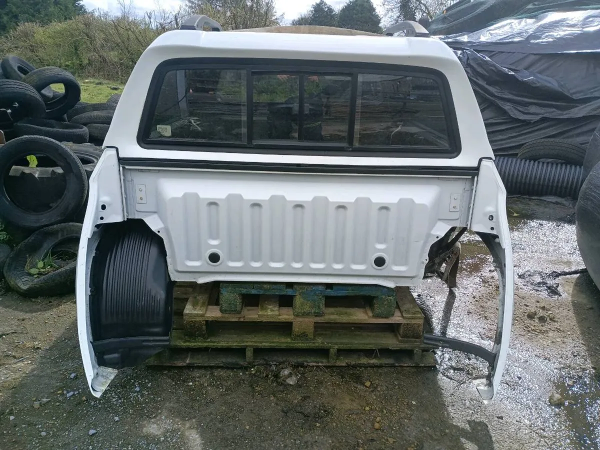 L200 canopy and tub 2020 - Image 4