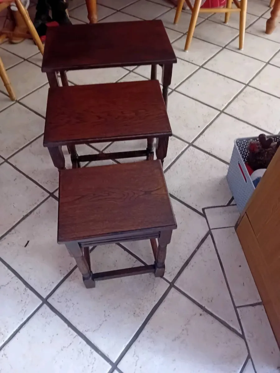 Nest of tables - Image 3
