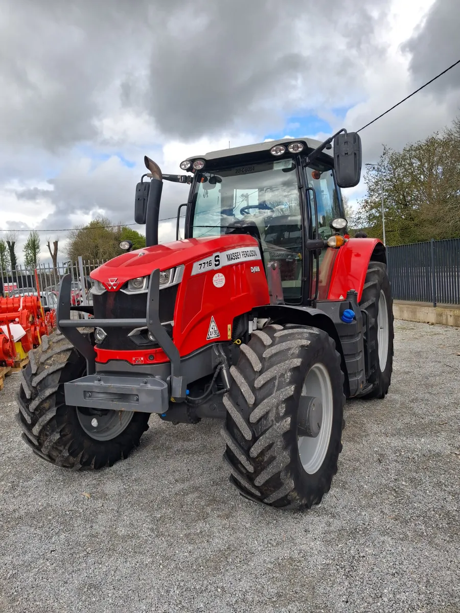 Massey Ferguson 7716 - Image 2