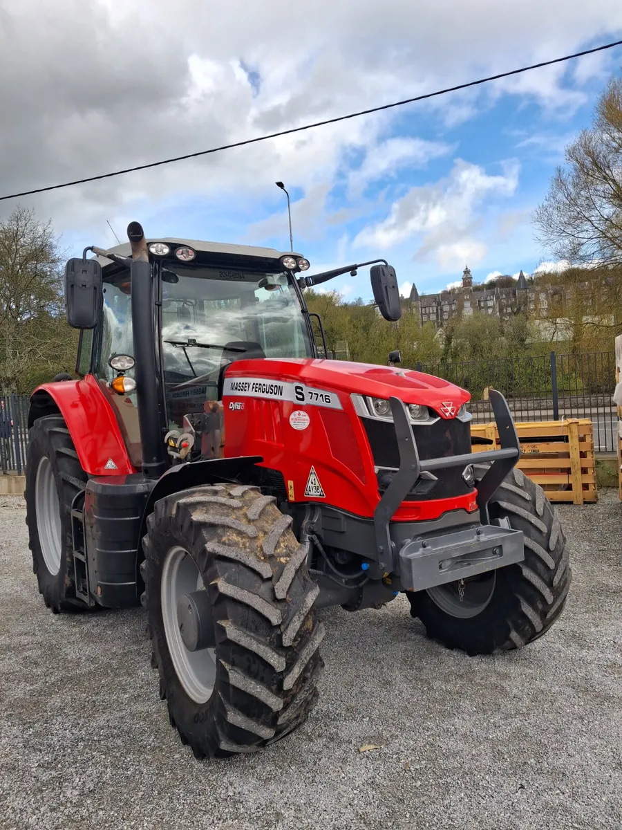 Massey Ferguson 7716 - Image 1