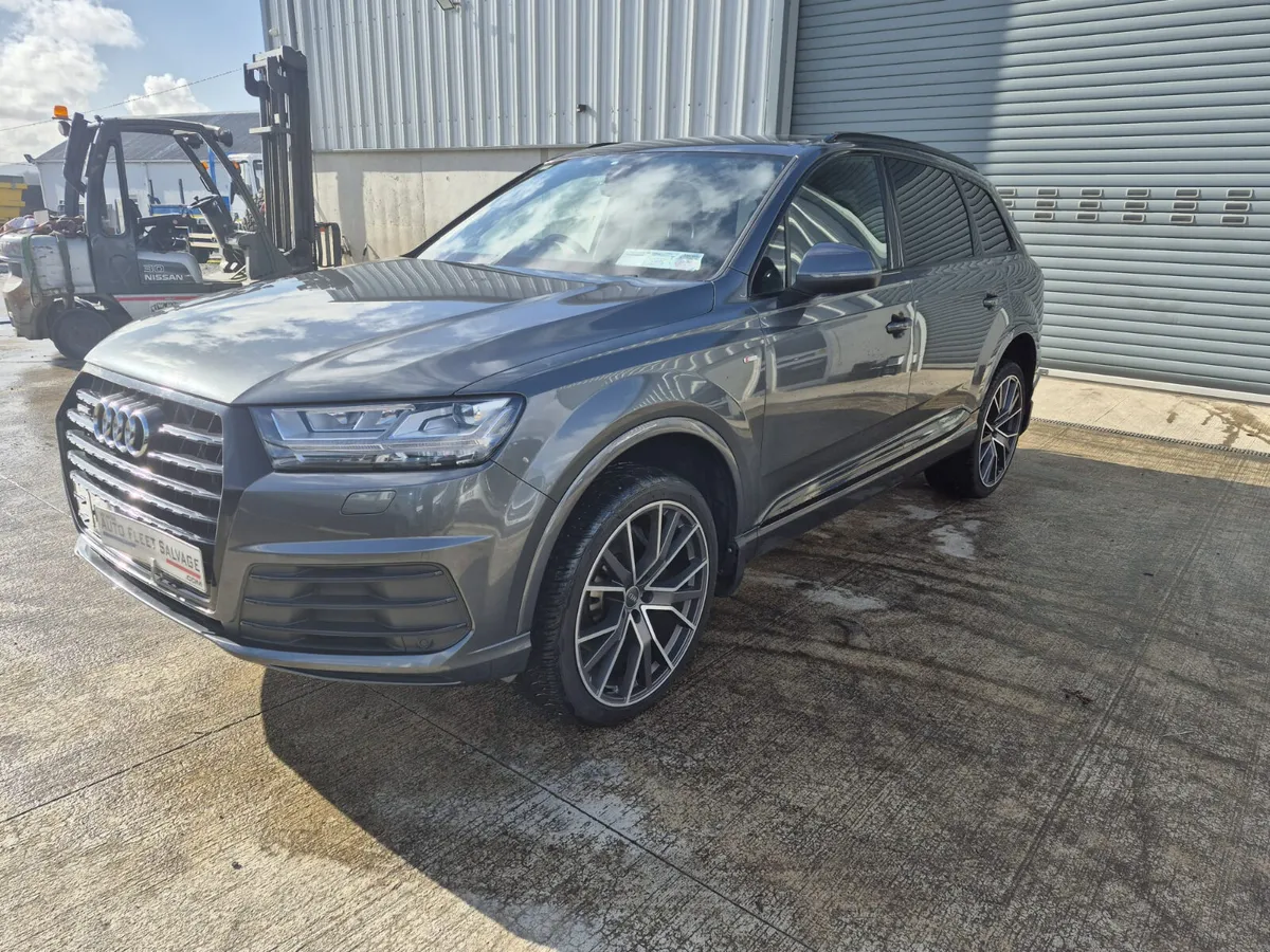 171 AUDI Q7 S-LINE 3.0 TDI QUATTRO 218 BHP 7 SEAT - Image 3