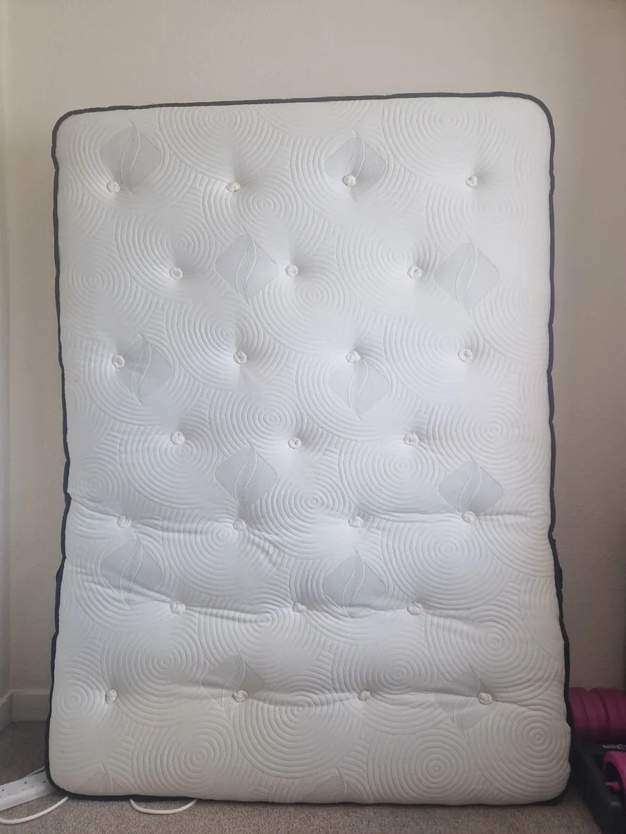 Mattress - Image 2