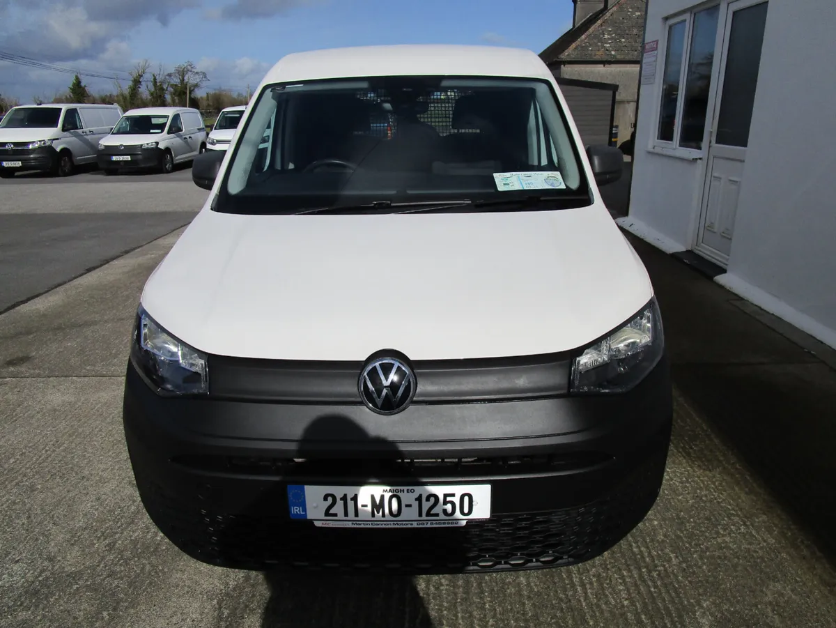 Volkswagen Caddy 2021 - Image 2