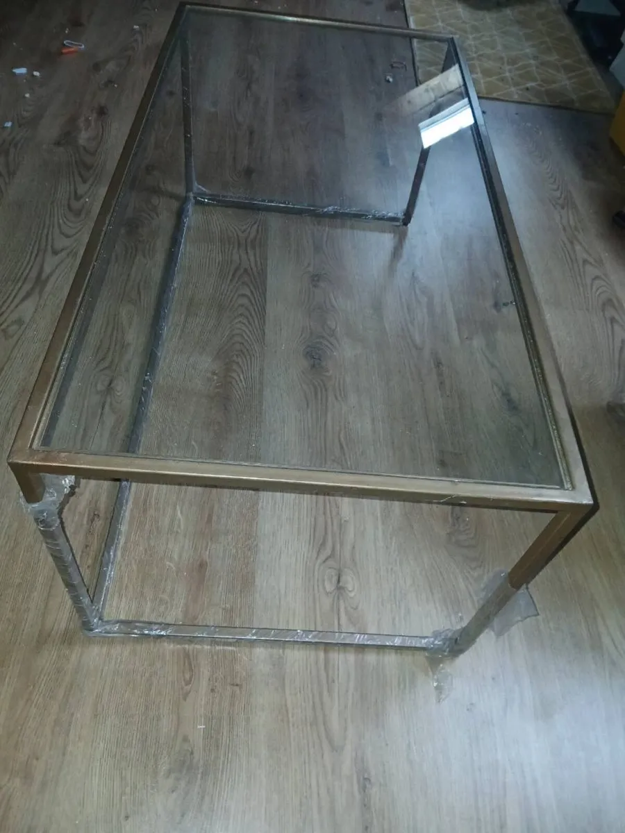 New Glass coffee table - Image 2