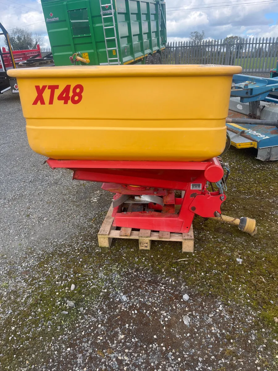 Fertiliser spreaders - Image 2