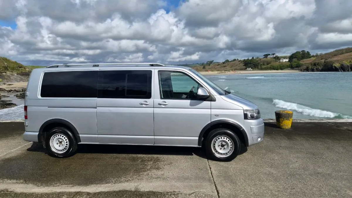 Vw transporter T5 Long wheelbase Crew Cab - Image 2