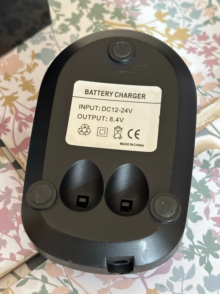 Atomos np 570 battery charger - Image 3