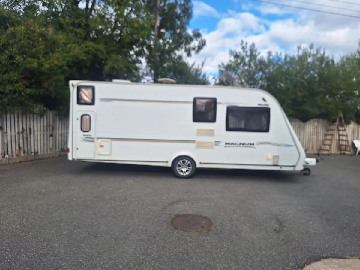 Compass Magnum 6 berth - Image 2