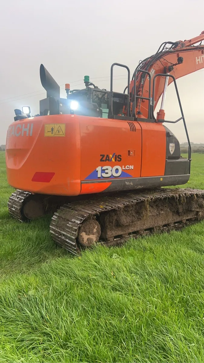 Hitachi 130-6 - Image 3