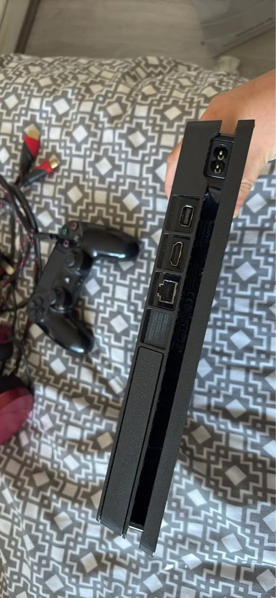 PS4 500GB - Image 4
