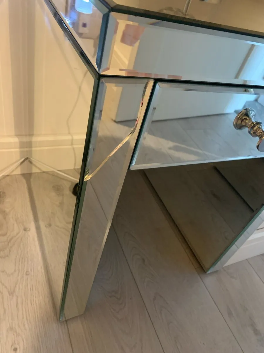 Bedside locker - Image 2