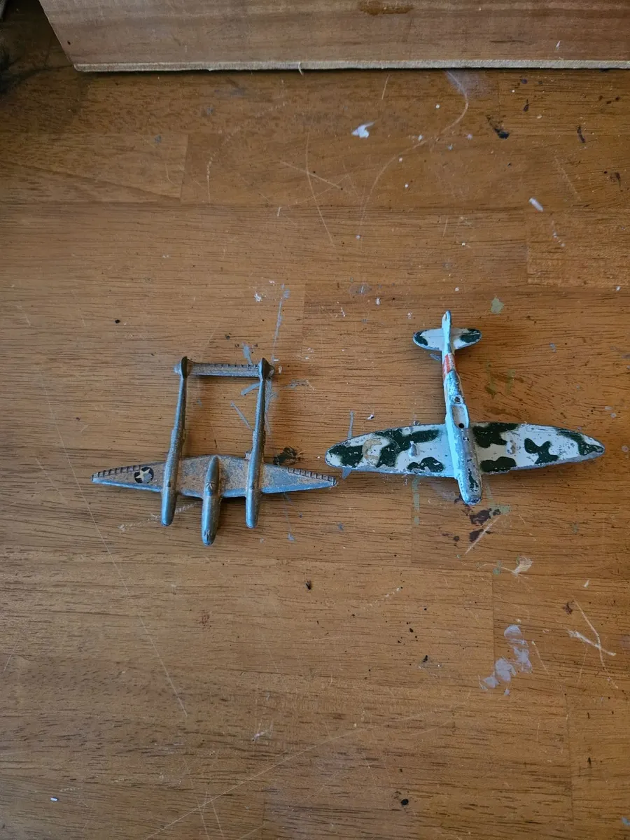 Dinky 1950's Die-cast Aeroplanes - Image 1