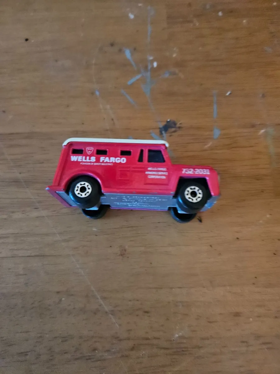Matchbox Superfast Wells Fargo Truck - Image 1