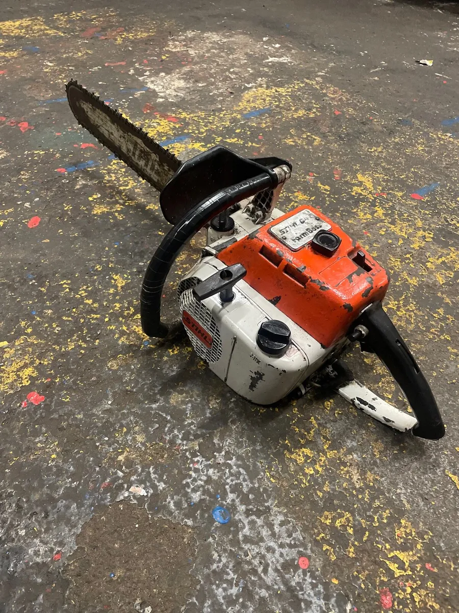 Chainsaw 041 - Image 2