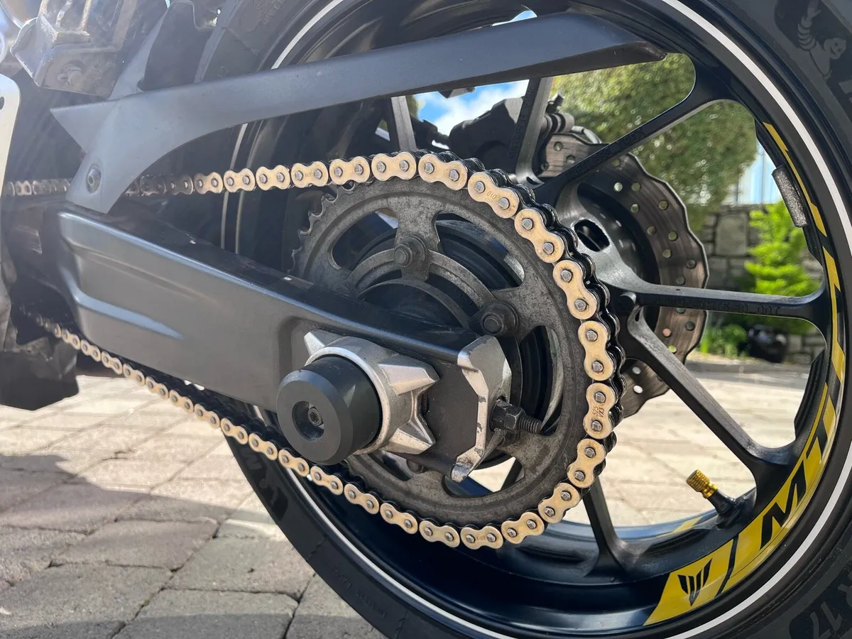 Yamaha MT-07 Anniversary Edition - Image 3