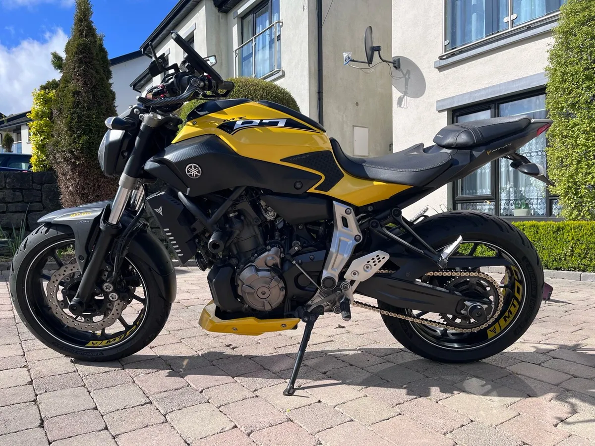 Yamaha MT-07 Anniversary Edition - Image 2