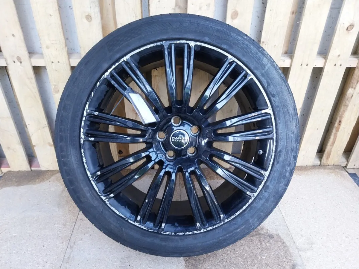 2018 Land Rover Alloy Wheel Single 295/40R22 - Image 2