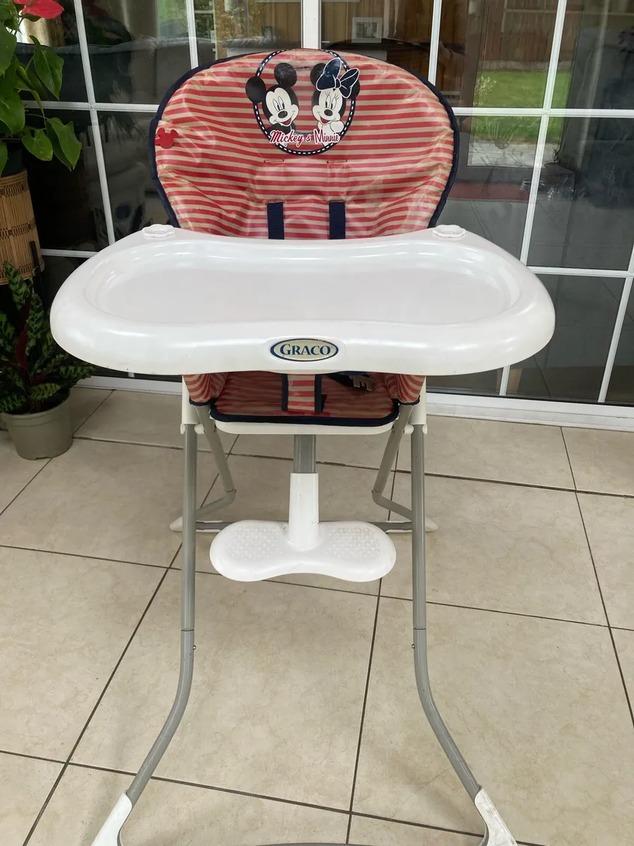 Baby high chair - Image 1