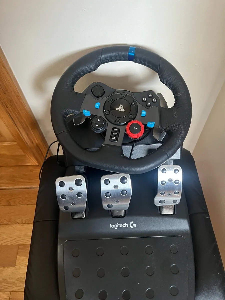 Logitech G29 Driving Force Racing Wheel - Image 1
